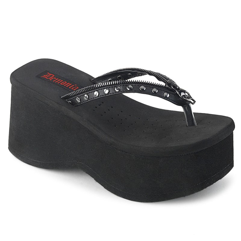 Demonia Funn 33 - Platform Studded Thong Women Sandals Black USA | DI9-40024G7